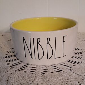 EUC Rae Dunn Pet Bowl / Pet Dish - "NIBBLE"